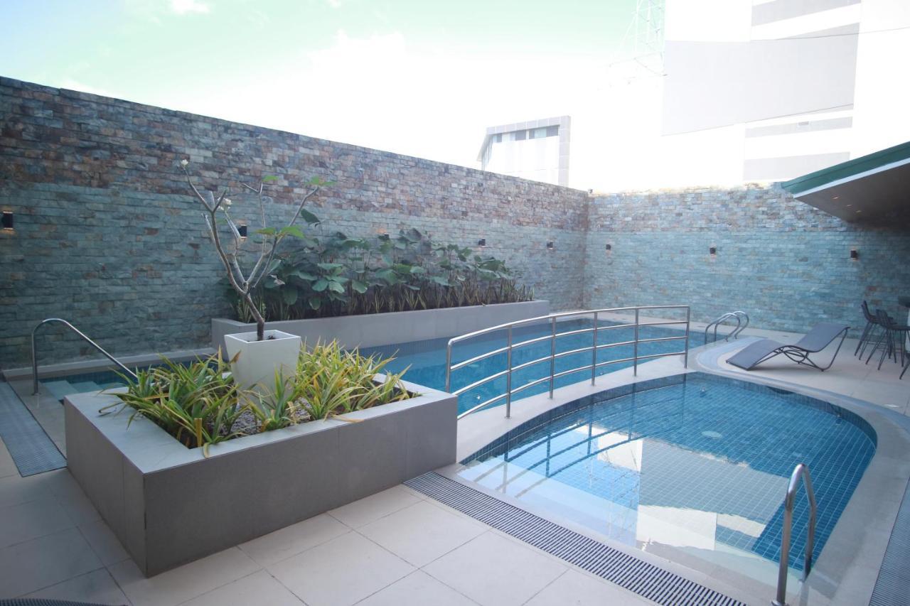 Summit Hotel Naga Extérieur photo
